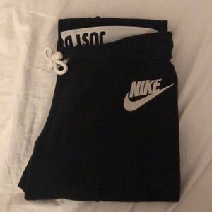 Nike Sweatpants